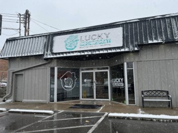 Lucky Dog Retreat - Montgomery
